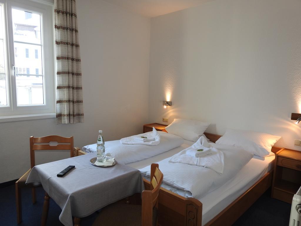 Hotel Hasen Kaufbeuren Allgaeu 外观 照片
