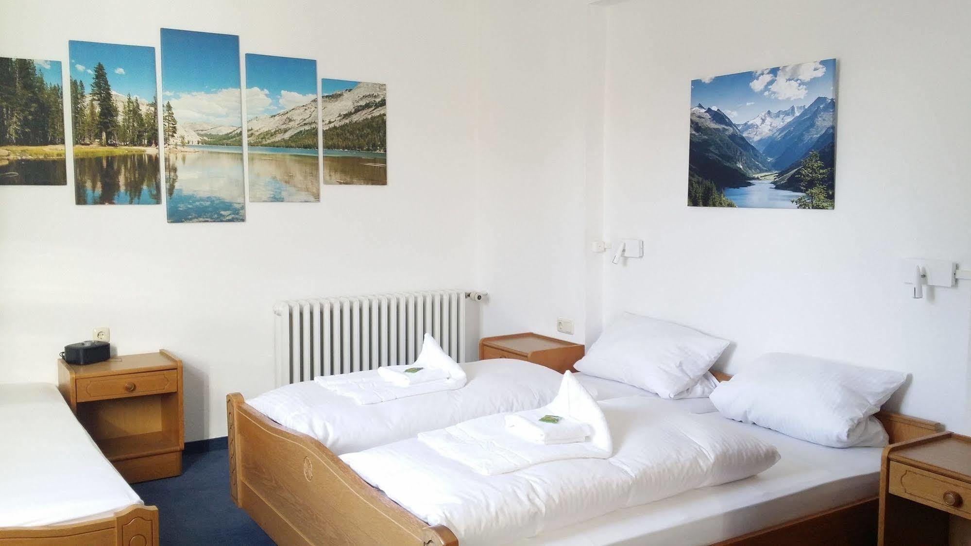 Hotel Hasen Kaufbeuren Allgaeu 外观 照片